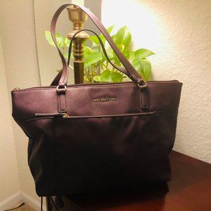Liz Clairborne Tote Bag